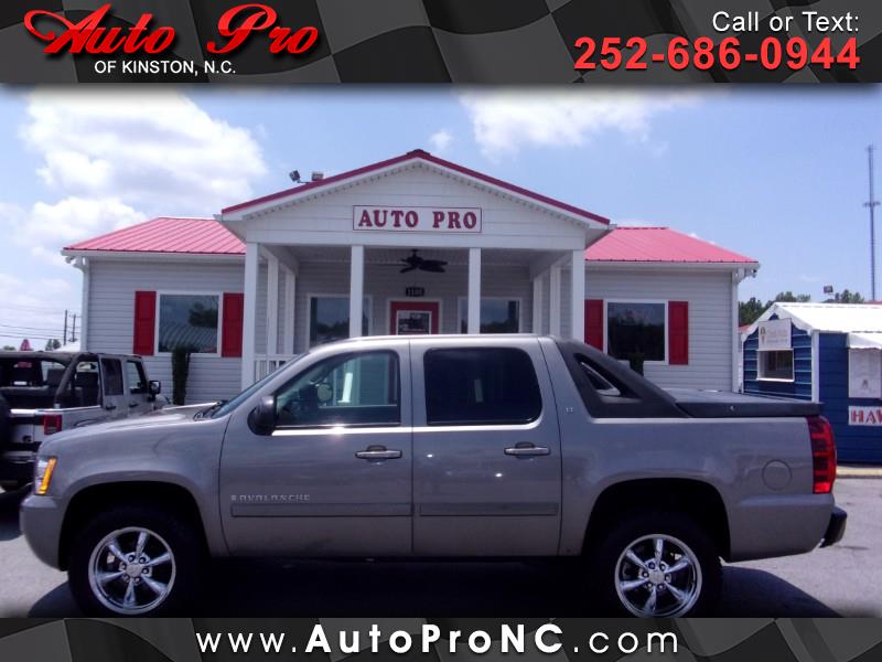 Used 2007 Chevrolet Avalanche 4WD Crew Cab 130" LT w/1LT for Sale in