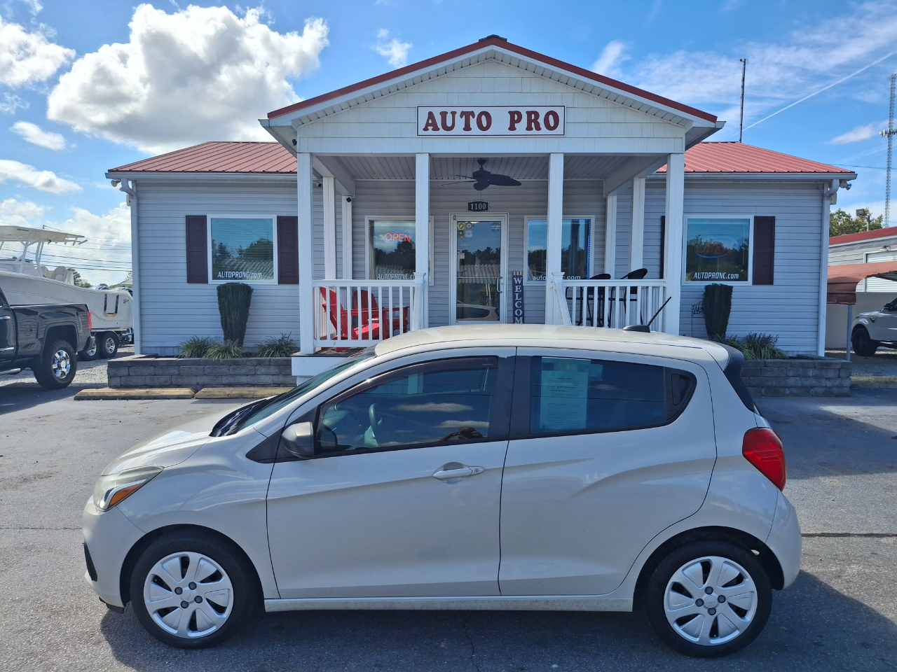 2017 Chevrolet Spark LS photo 2