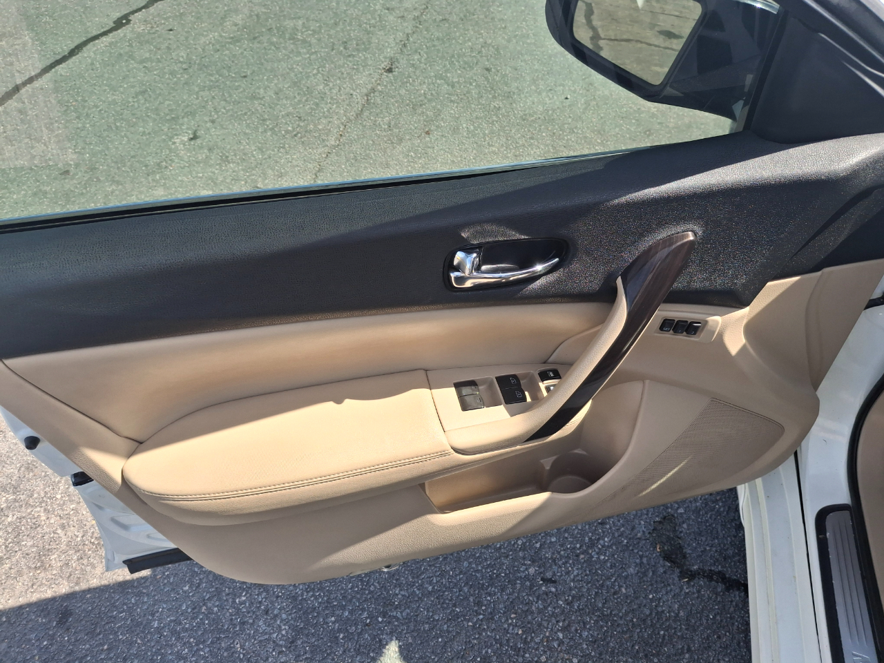 2014 Nissan Maxima SV Premium photo 11