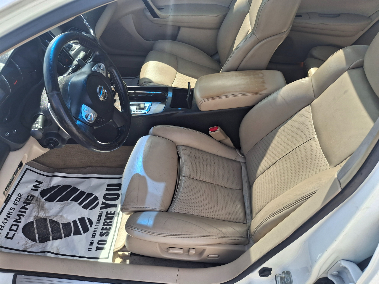 2014 Nissan Maxima SV Premium photo 12