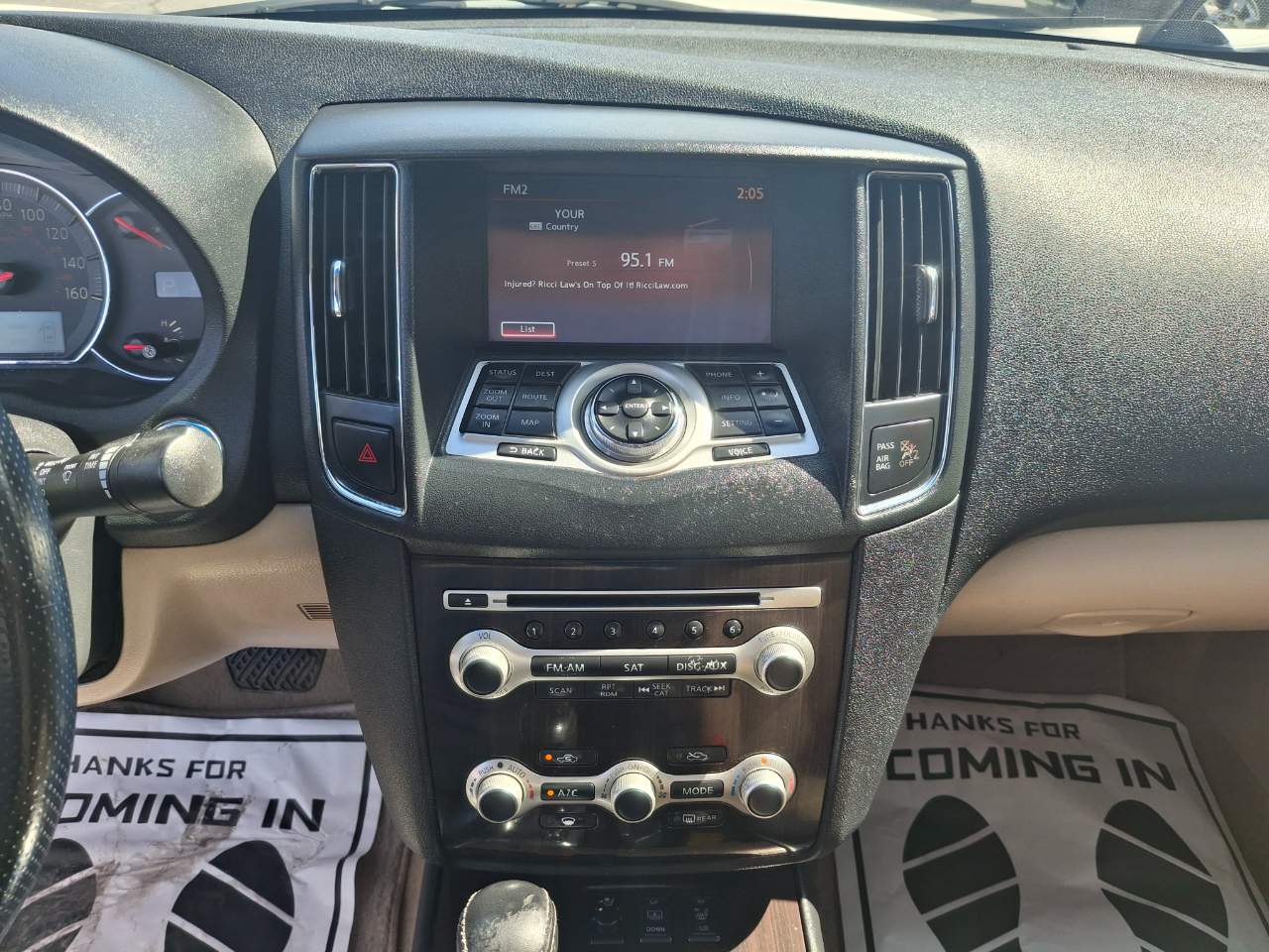 2014 Nissan Maxima SV Premium photo 14