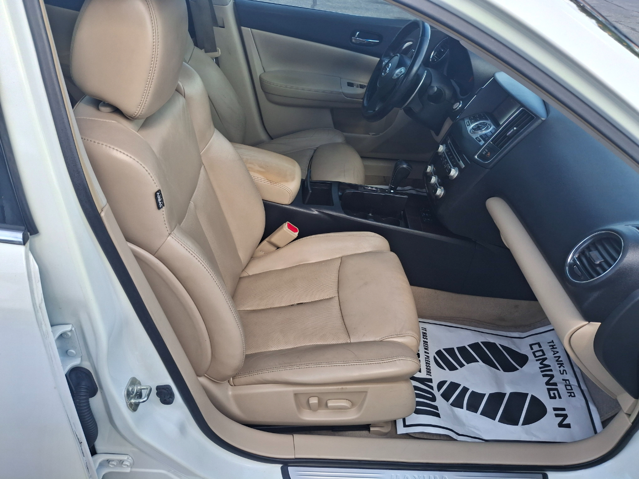 2014 Nissan Maxima SV Premium photo 21