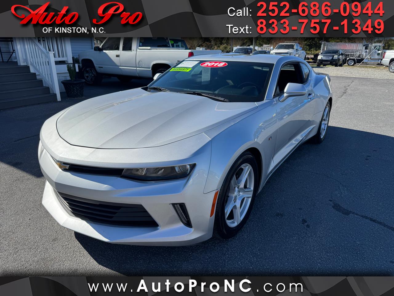 2018 Chevrolet Camaro 2dr Cpe 1LT