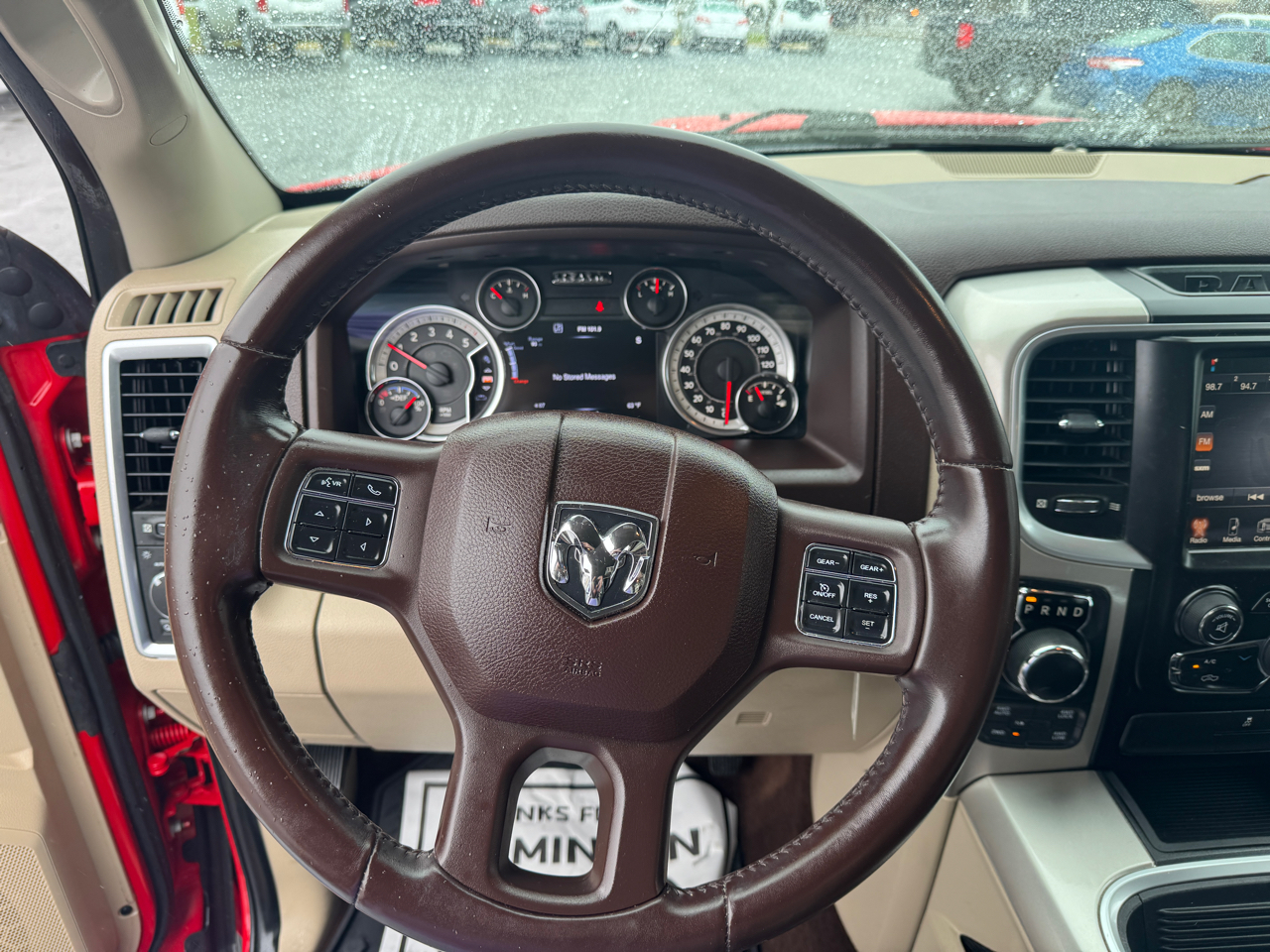 RAM 1500 4WD Crew Cab 140.5" Big Horn 2016