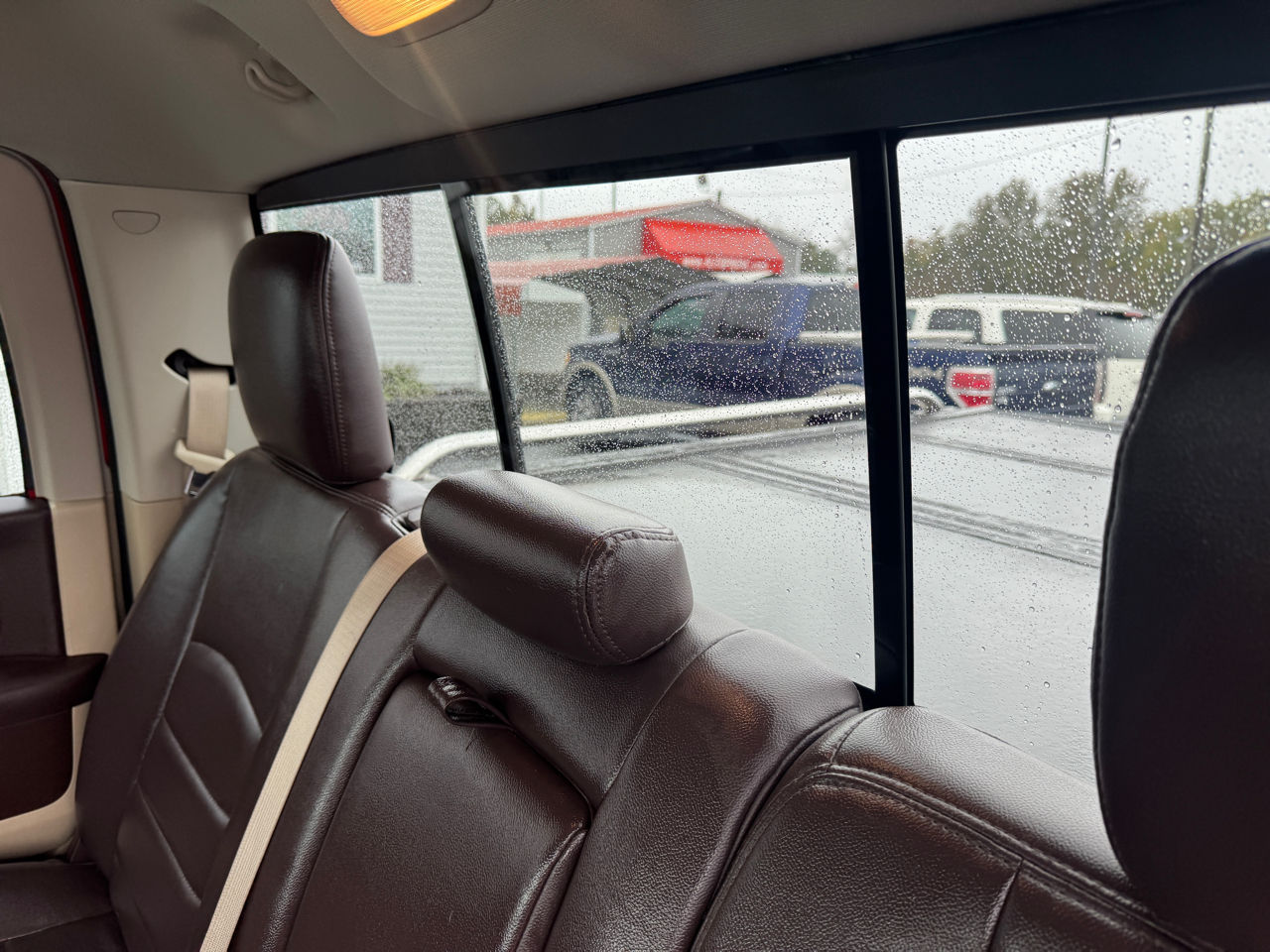 RAM 1500 4WD Crew Cab 140.5" Big Horn 2016