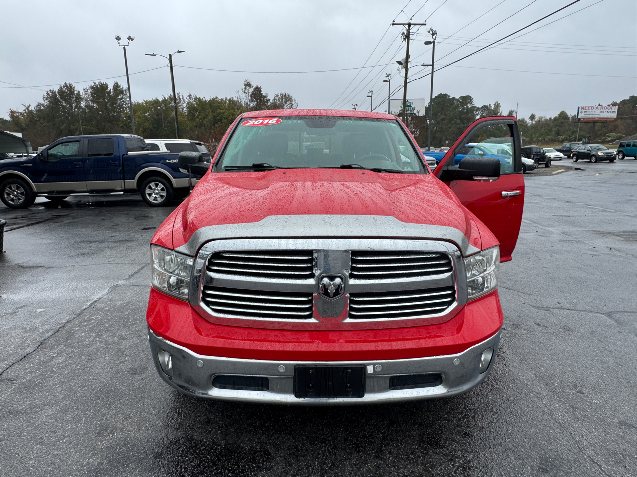 RAM 1500 4WD Crew Cab 140.5" Big Horn 2016