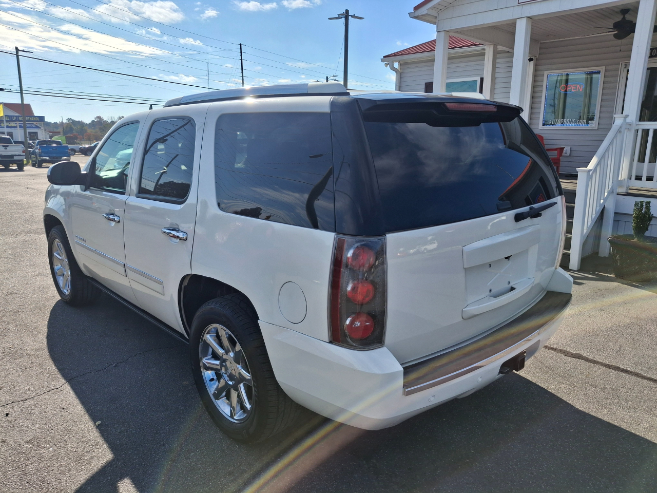 2013 Gmc Yukon Denali photo 4