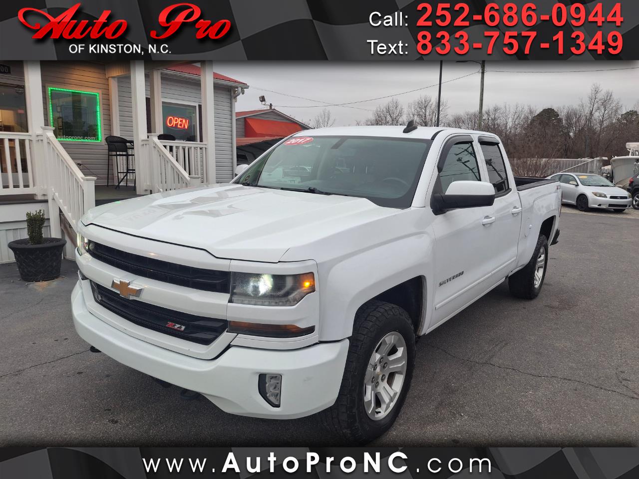 2017 Chevrolet Silverado 1500 4WD Crew Cab 147" LT w/1LT