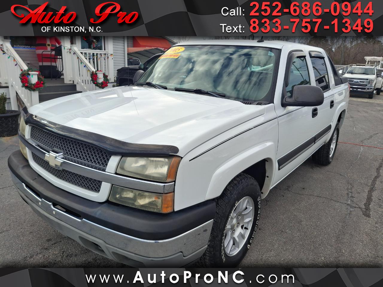 2005 Chevrolet Avalanche 1500 5dr Crew Cab 130" WB LS