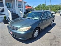 2004 Toyota Camry 