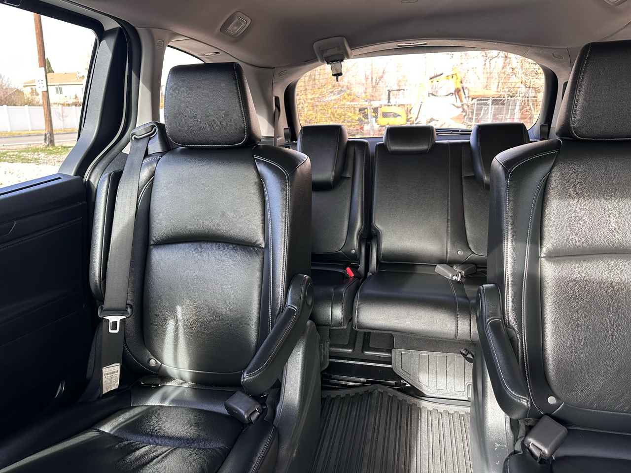 Honda Odyssey Touring Auto 2023