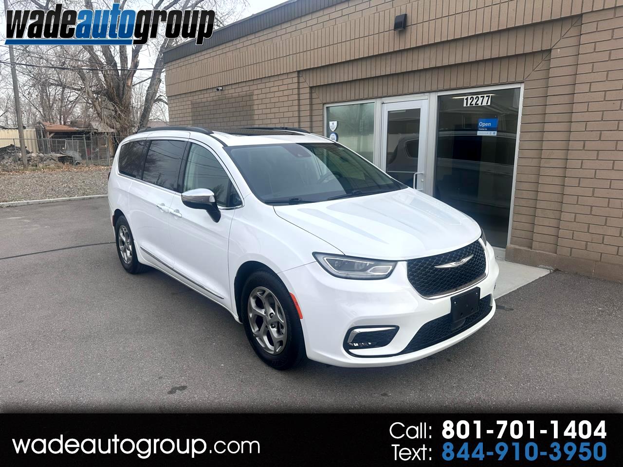 2023 Chrysler Pacifica Limited FWD