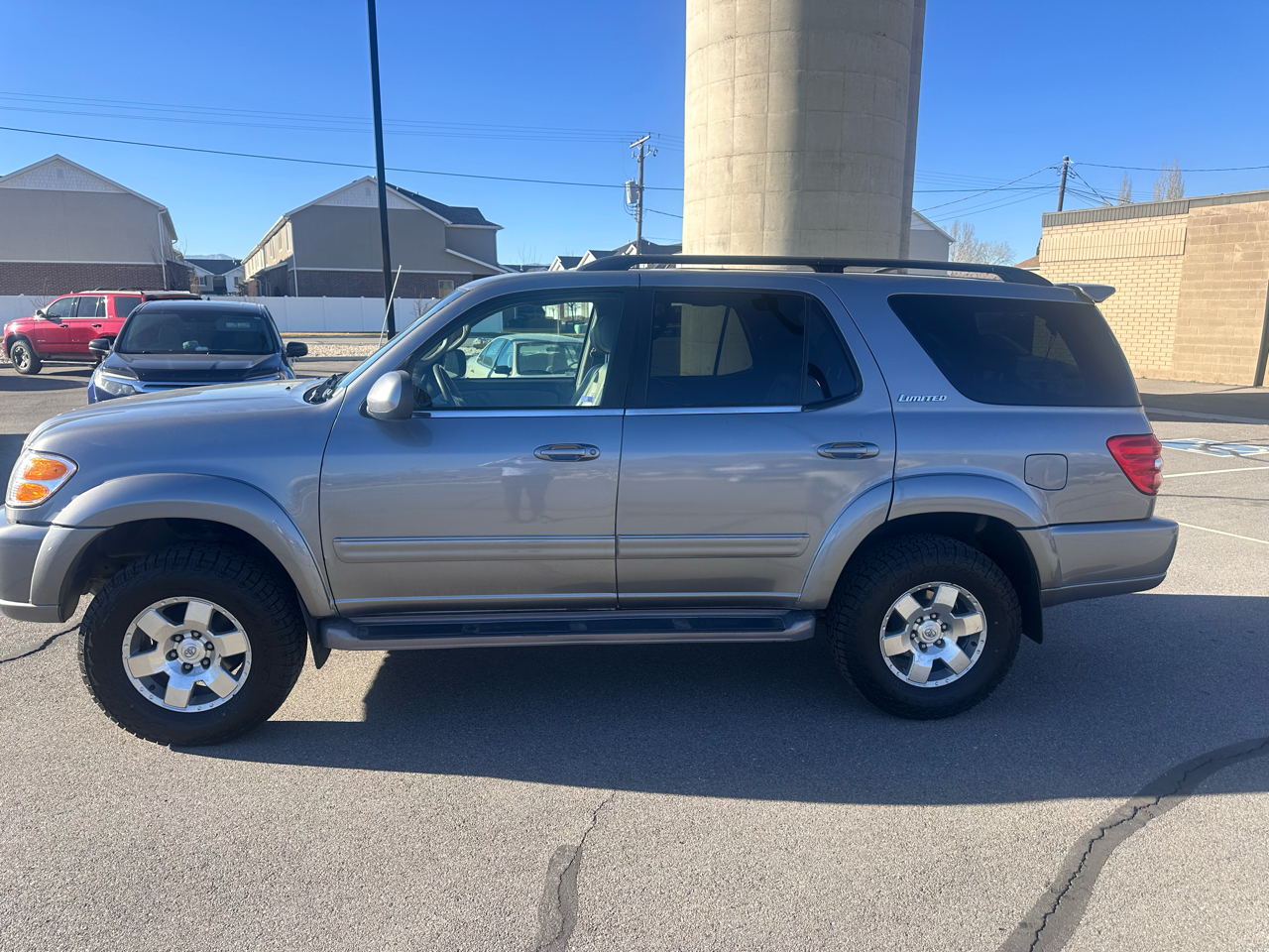 Toyota Sequoia 4dr Limited 4WD (Natl) 2002
