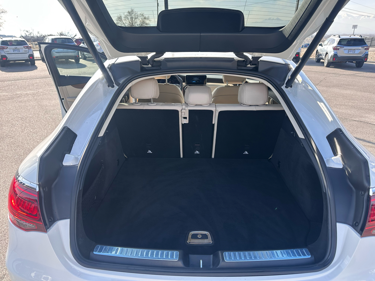 Mercedes-Benz GLC GLC 300 4MATIC Coupe 2023