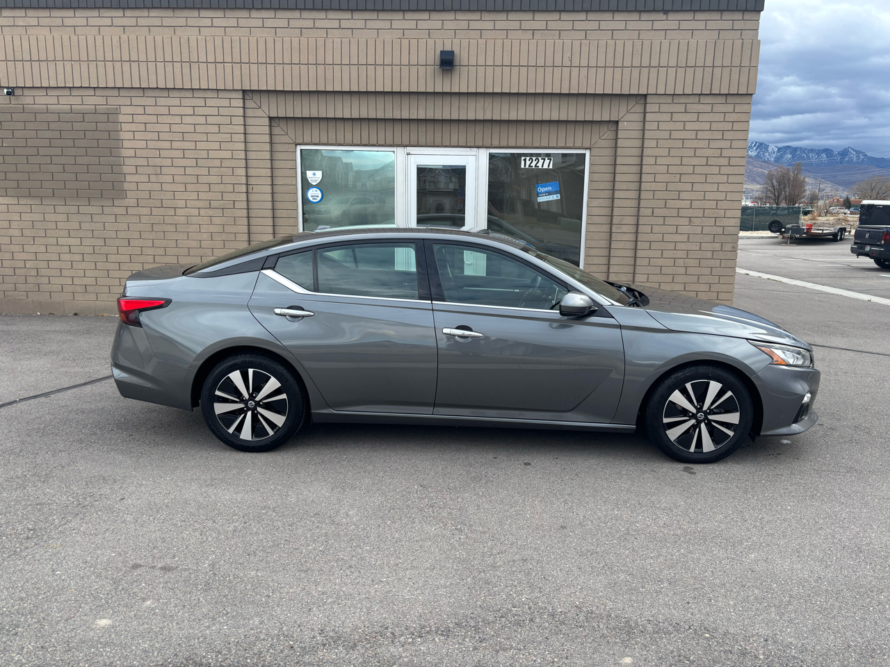 Nissan Altima 2.5 SL Sedan 2020