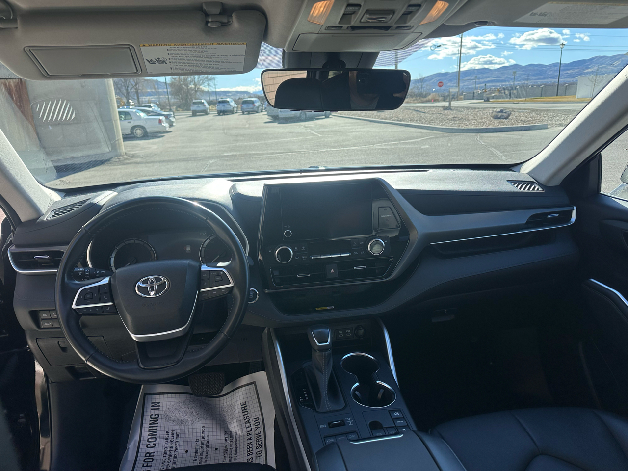 Toyota Highlander XLE V6 AWD (Natl) 2023