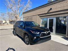 2023 Toyota Highlander 