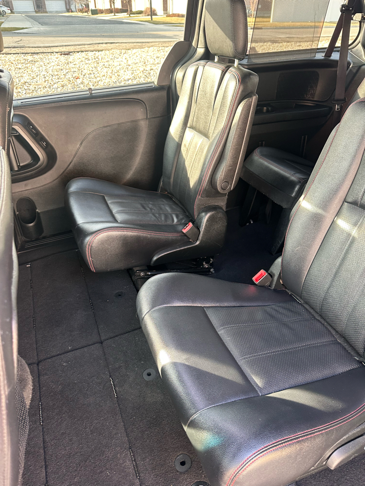 Dodge Grand Caravan GT Wagon Fleet 2017