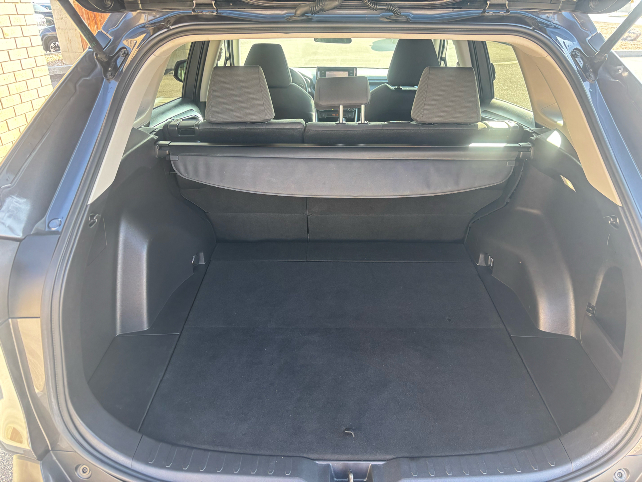 Toyota RAV4 XLE AWD (Natl) 2022