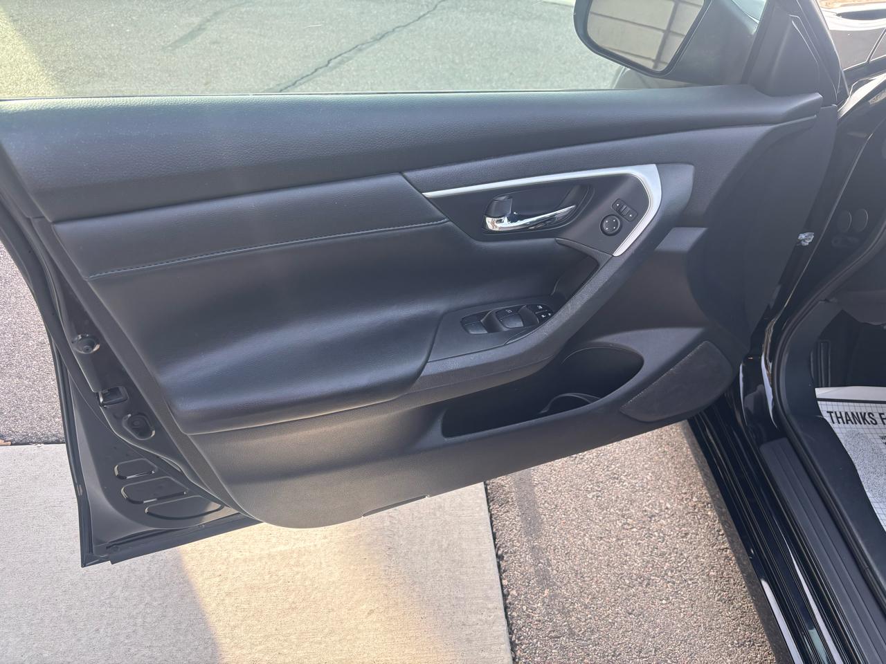 Nissan Altima 2.5 SR Sedan 2018