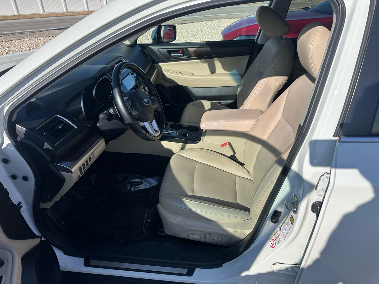 Subaru Outback 4dr Wgn 2.5i Limited 2016