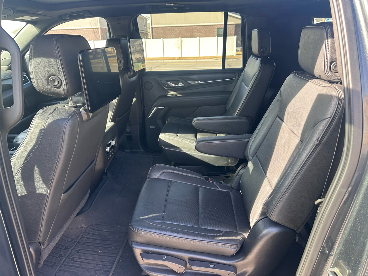 GMC Yukon XL 4WD 4dr Denali 2021