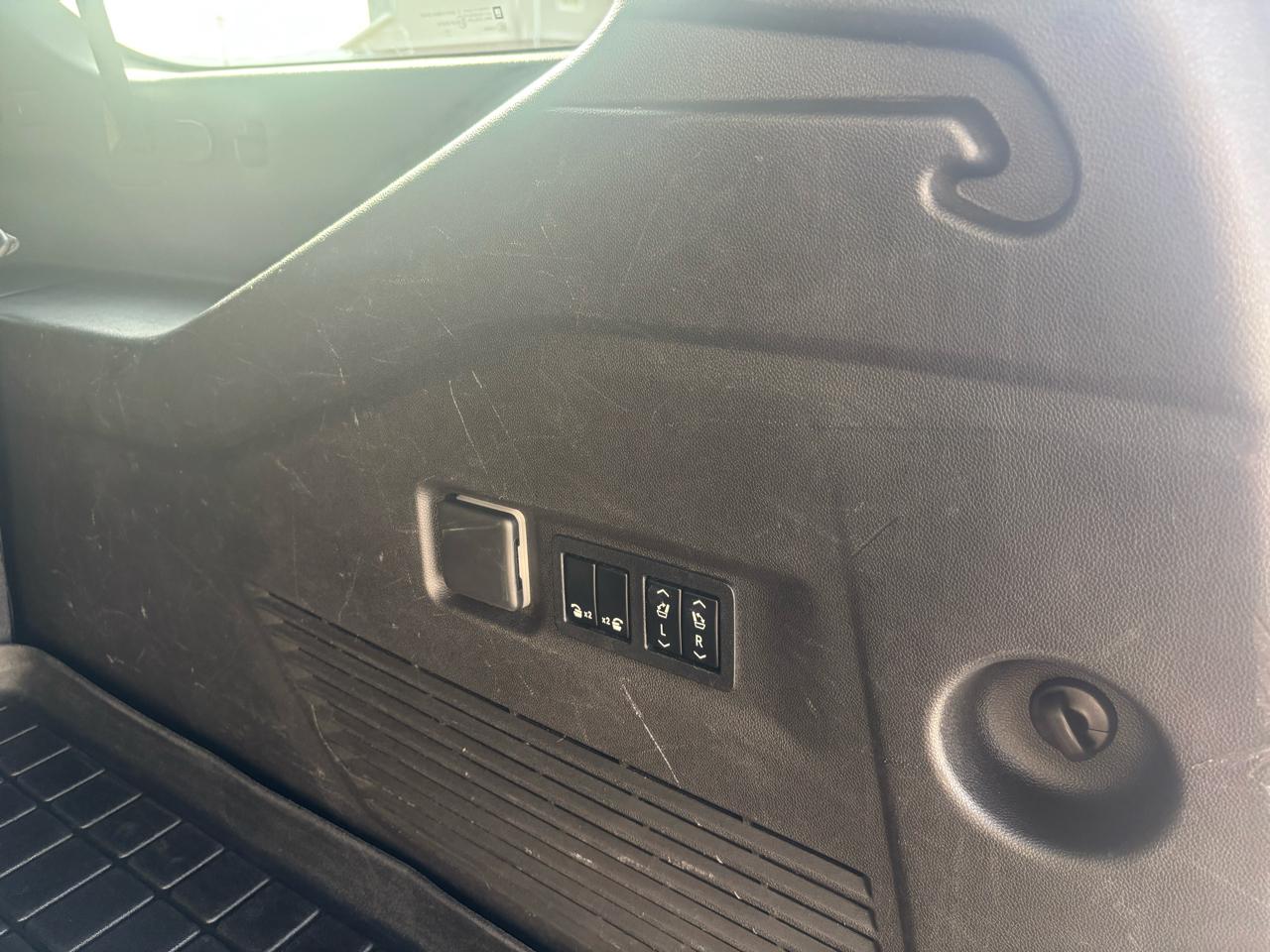 GMC Yukon XL 4WD 4dr Denali 2021