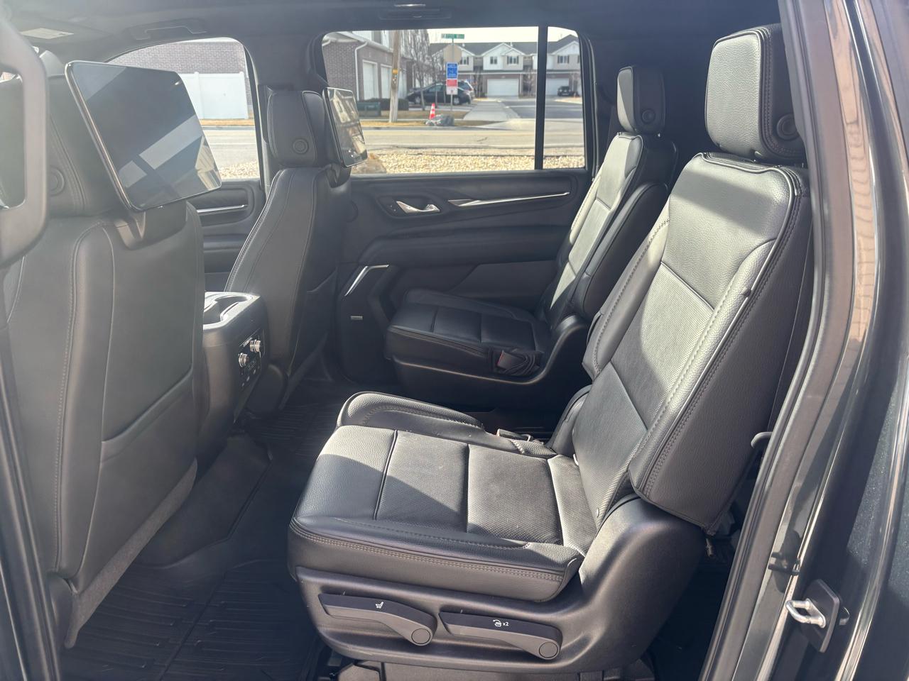 GMC Yukon XL 4WD 4dr Denali 2021