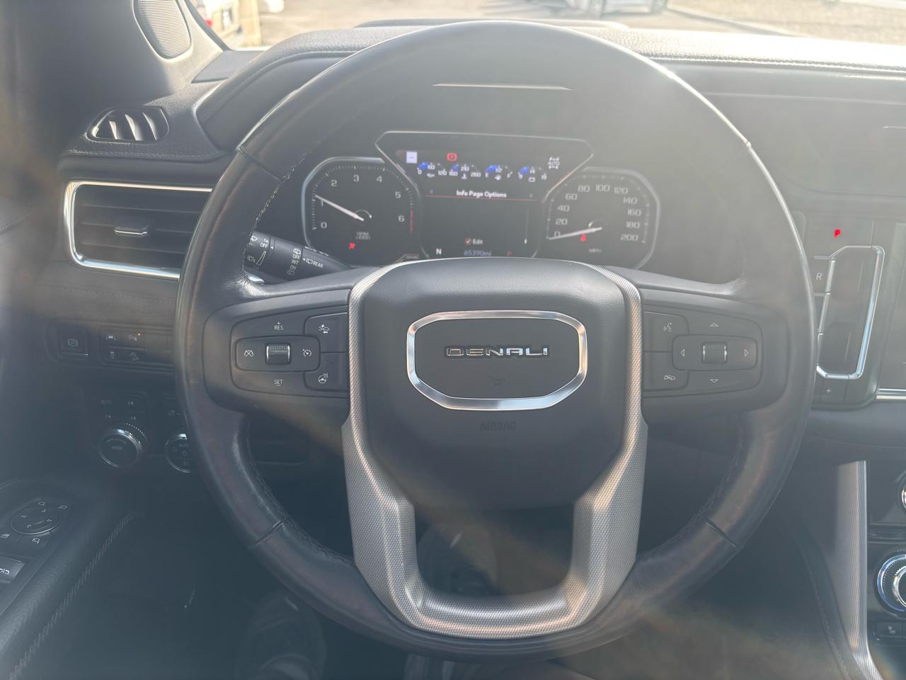GMC Yukon XL 4WD 4dr Denali 2021