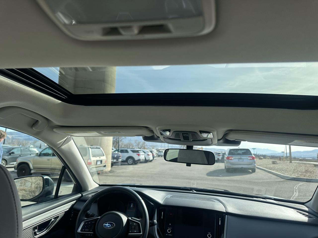 Subaru Outback Premium CVT 2023