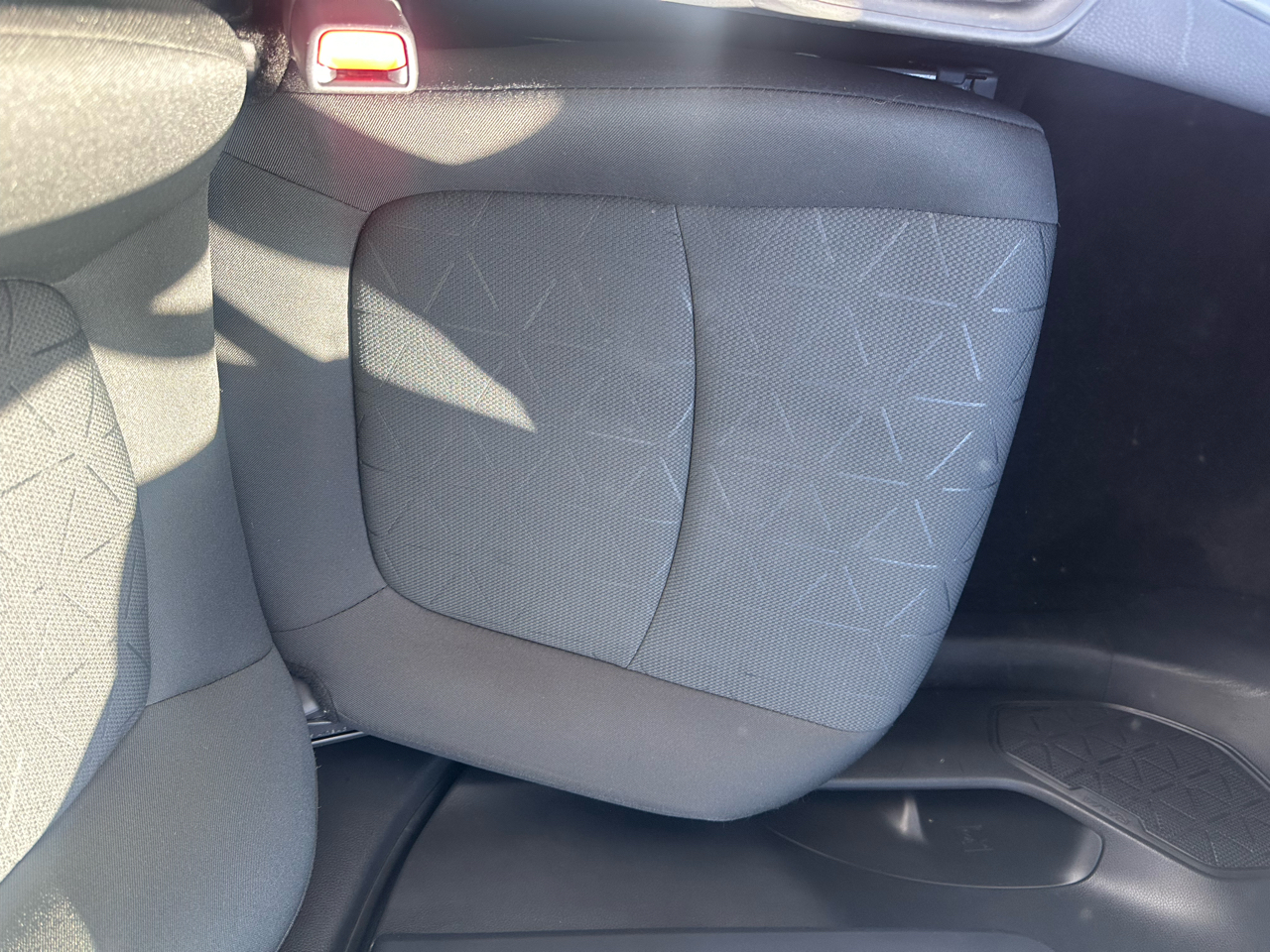 Toyota RAV4 XLE AWD (Natl) 2025