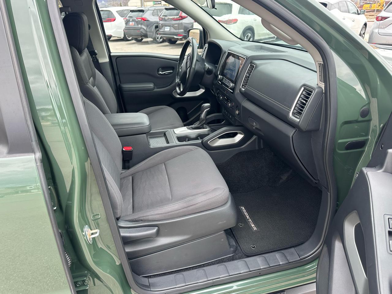 Nissan Frontier Crew Cab 4x4 SV Auto 2022