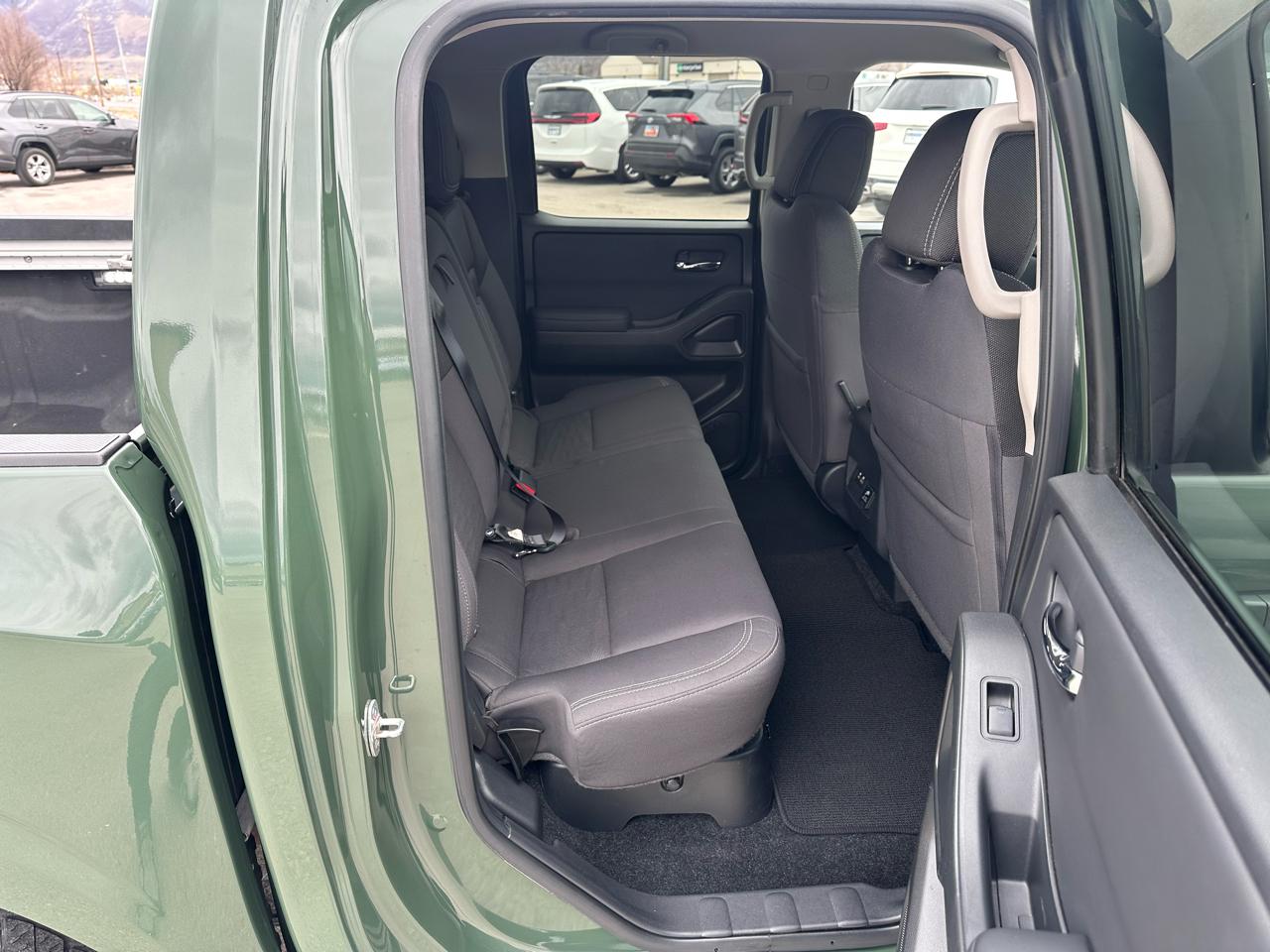 Nissan Frontier Crew Cab 4x4 SV Auto 2022