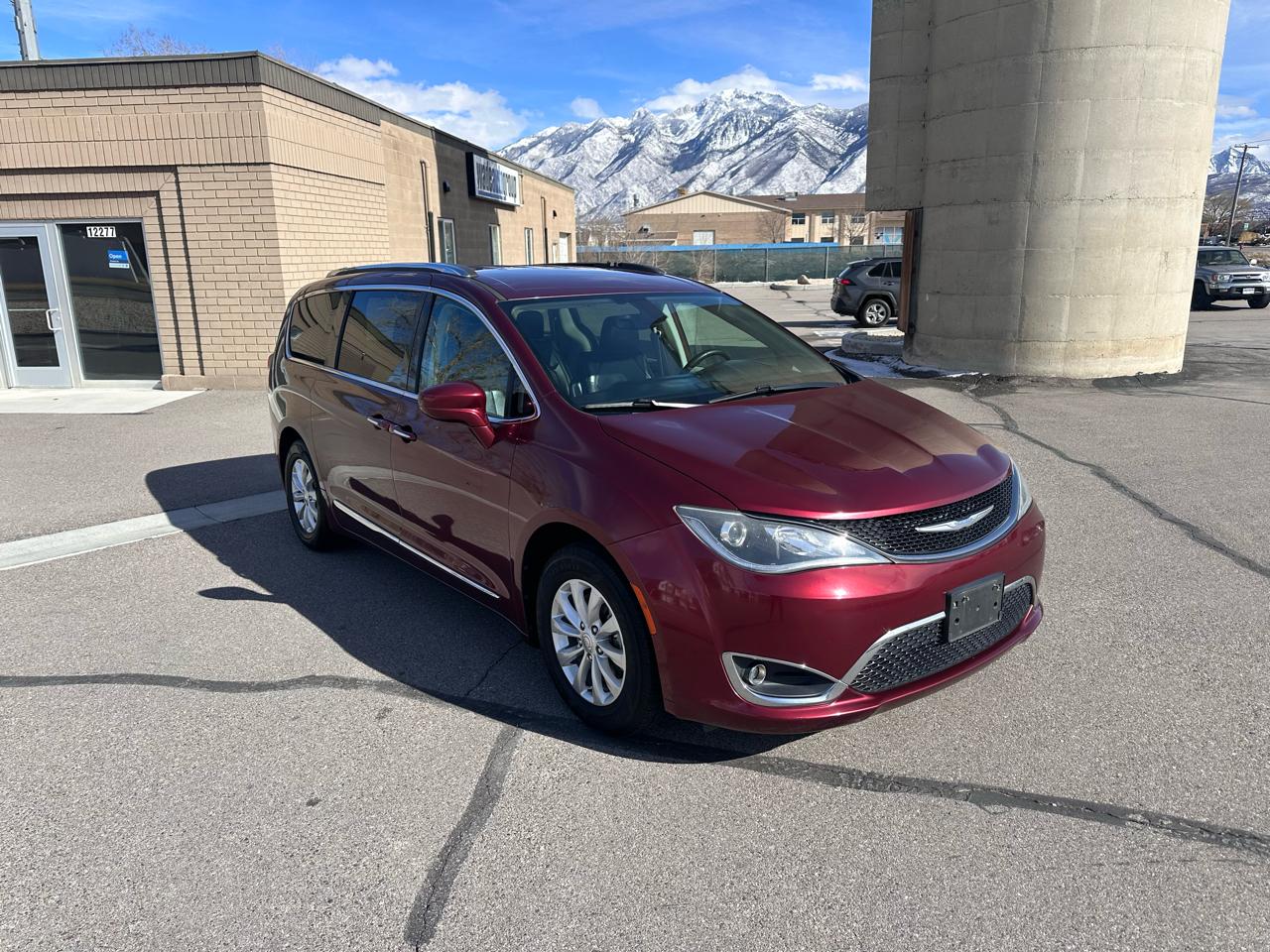 2018 Chrysler Pacifica Touring L FWD