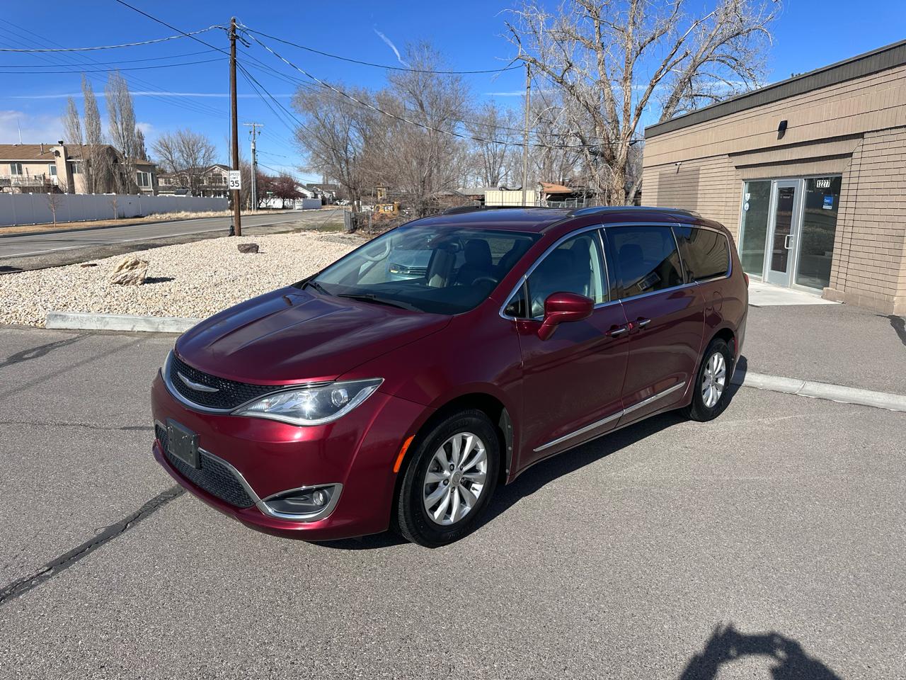 Chrysler Pacifica Touring L FWD 2018