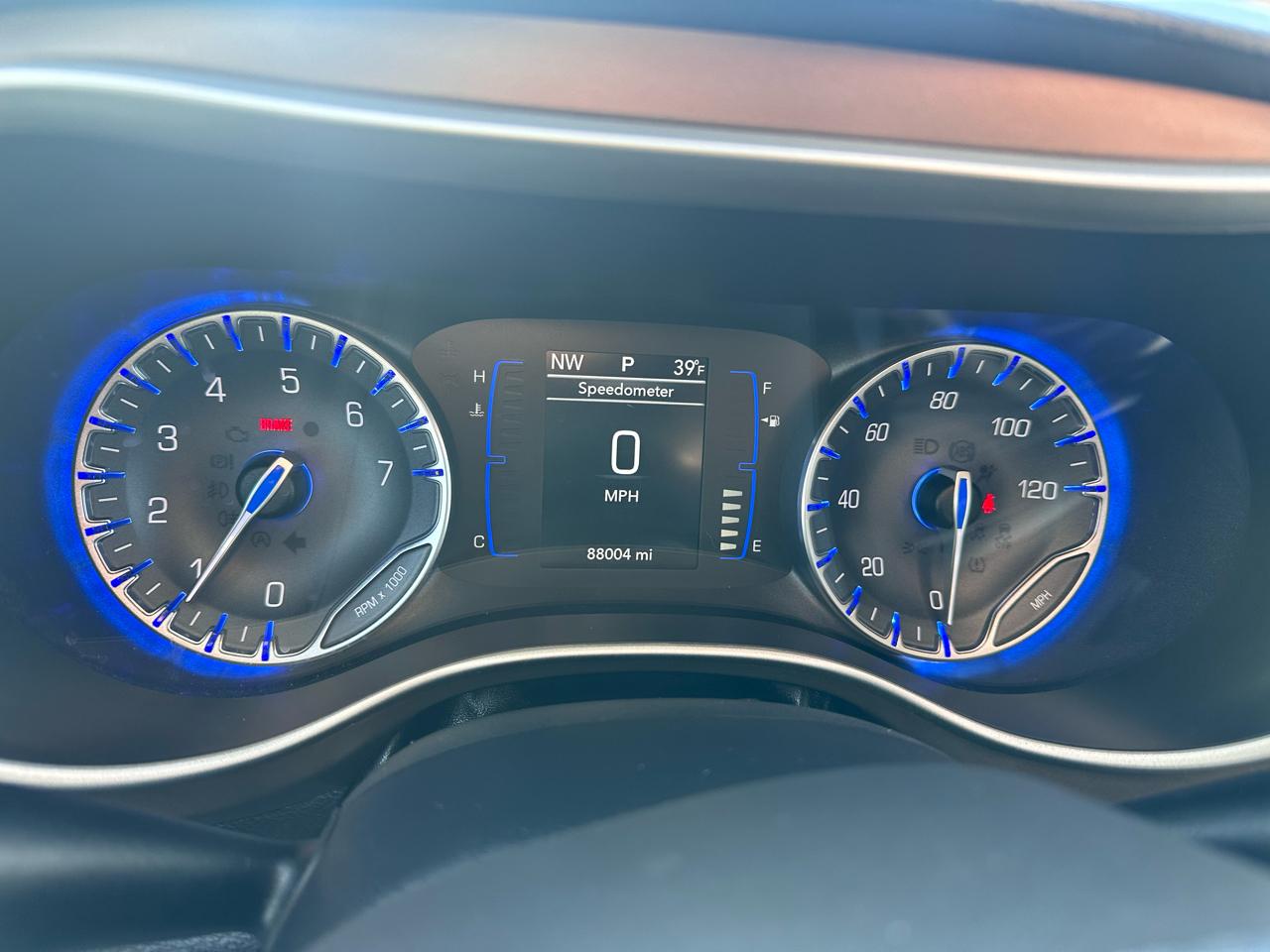 Chrysler Pacifica Touring L FWD 2018