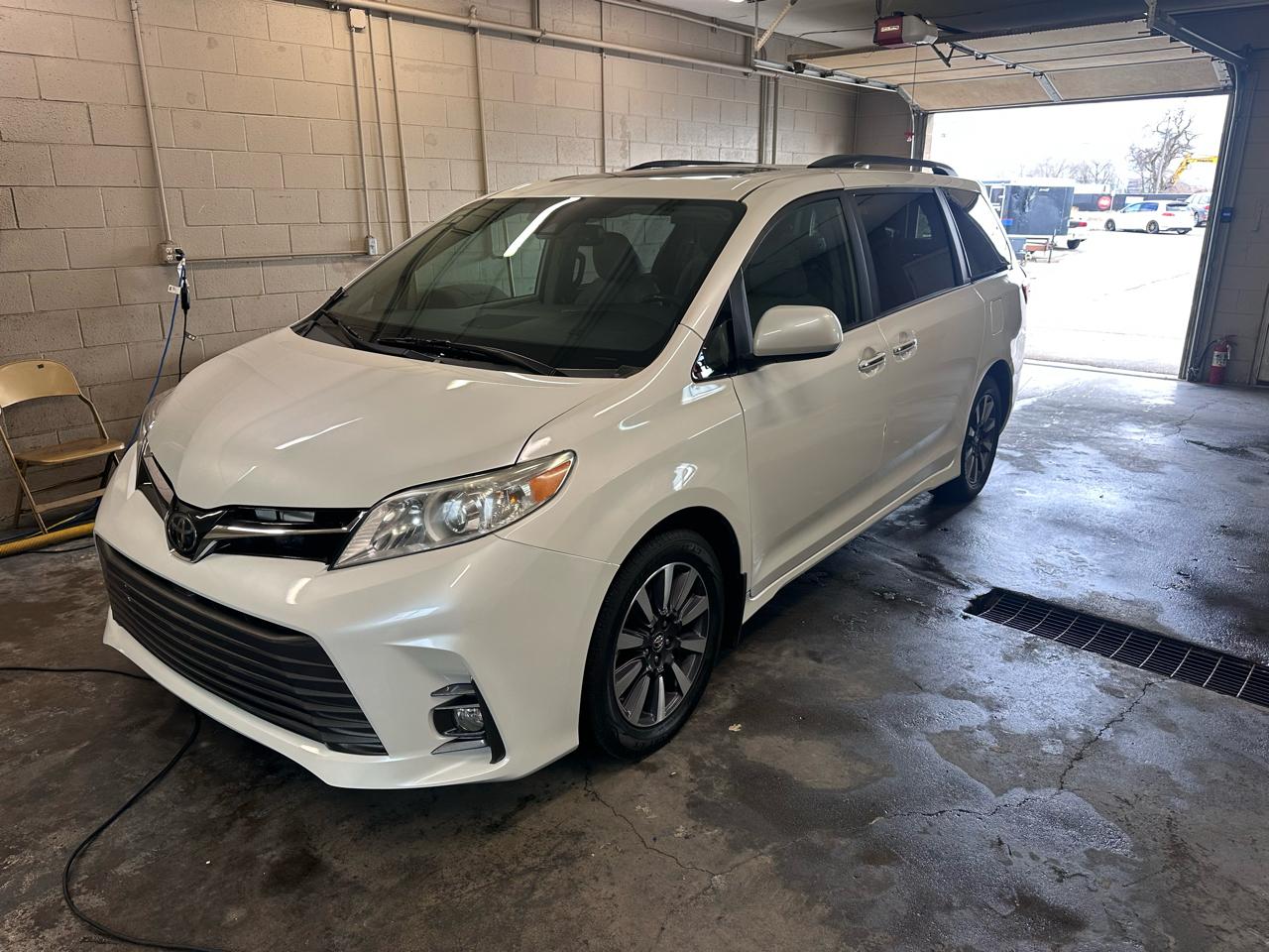 Toyota Sienna  2020
