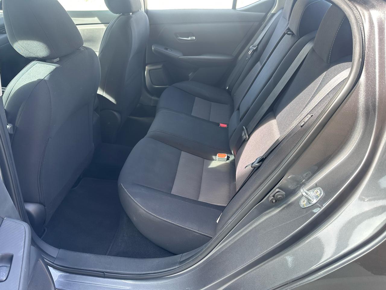 Nissan Sentra SV CVT 2021