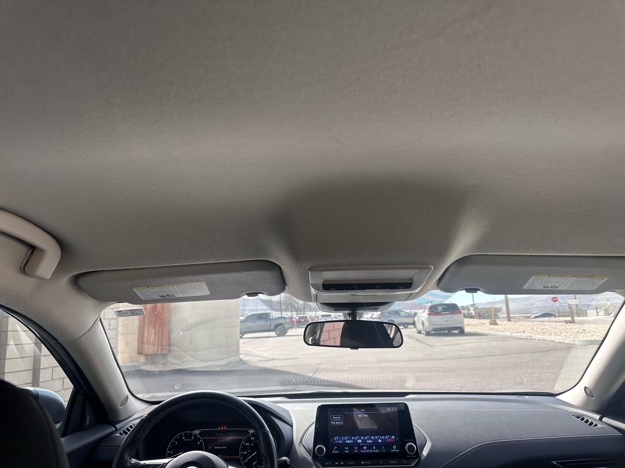 Nissan Sentra SV CVT 2021