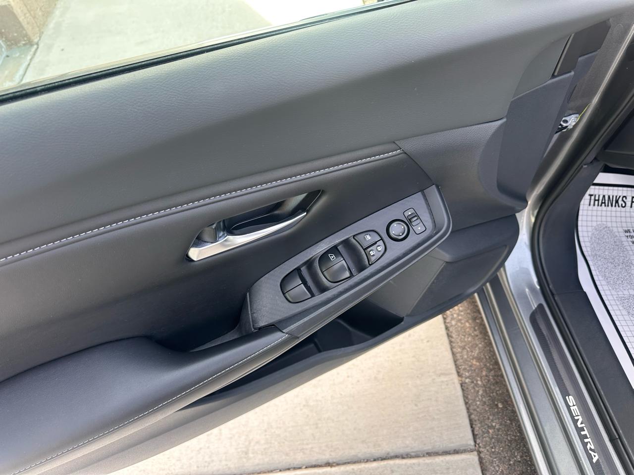 Nissan Sentra SV CVT 2021