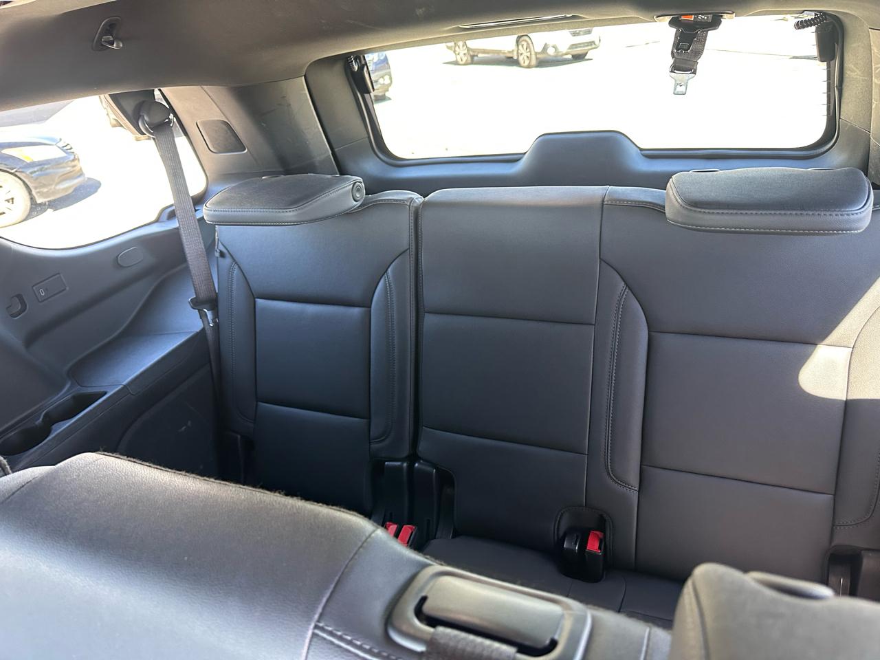 Chevrolet Tahoe 4WD 4dr LT 2025