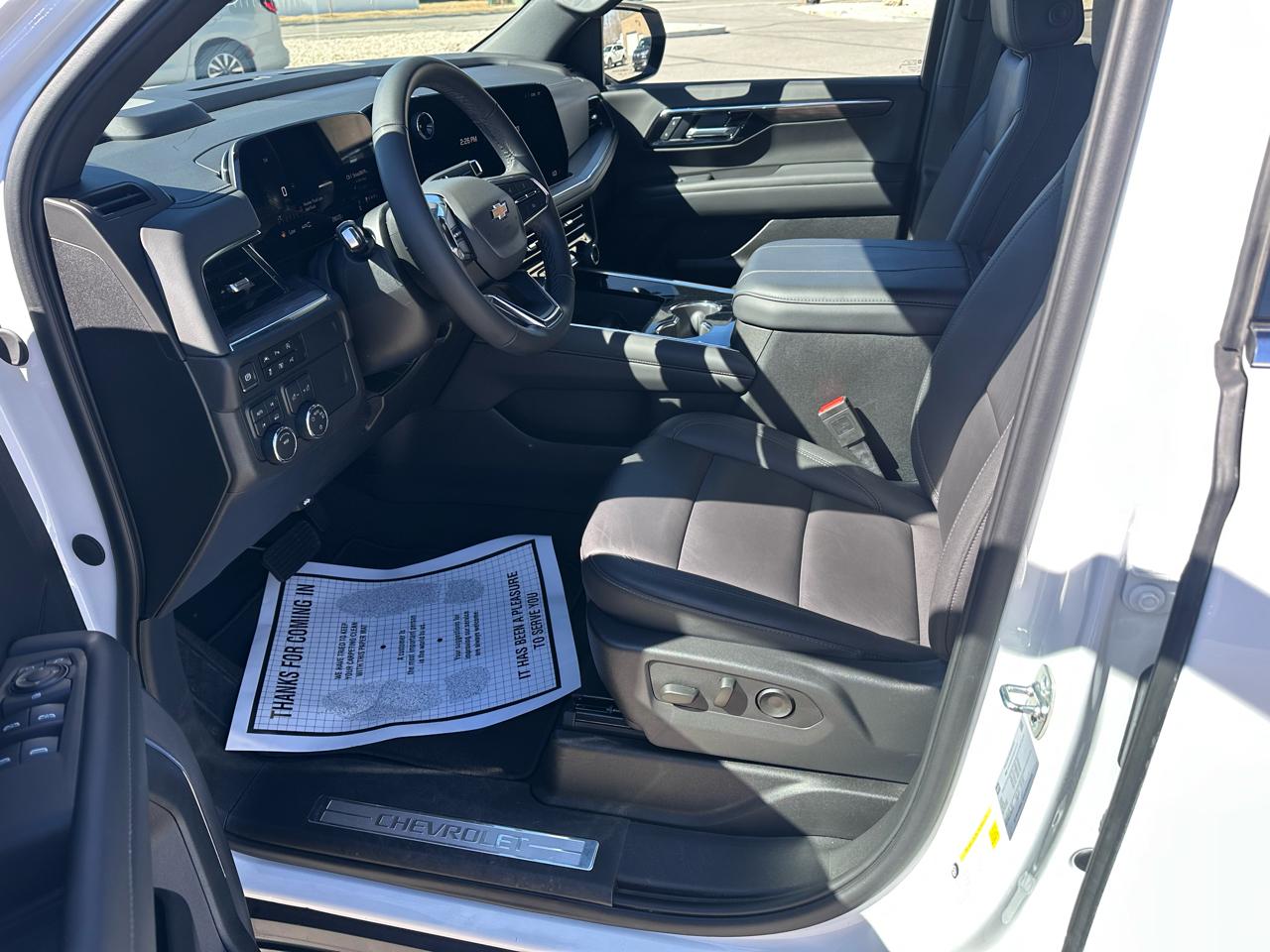 Chevrolet Tahoe 4WD 4dr LT 2025