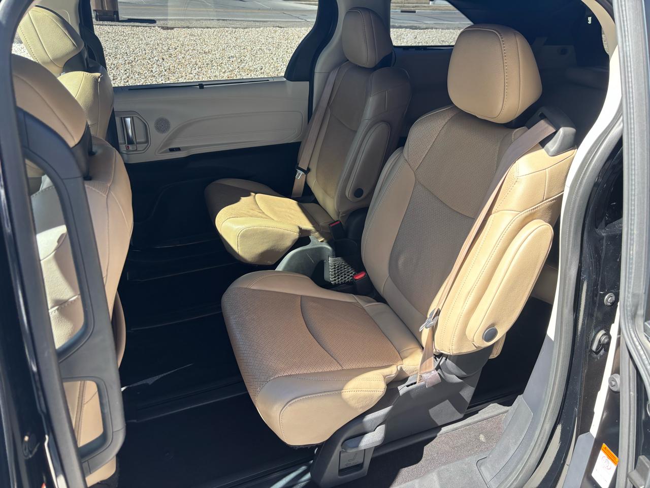 Toyota Sienna Limited AWD 7-Passenger (Natl) 2021