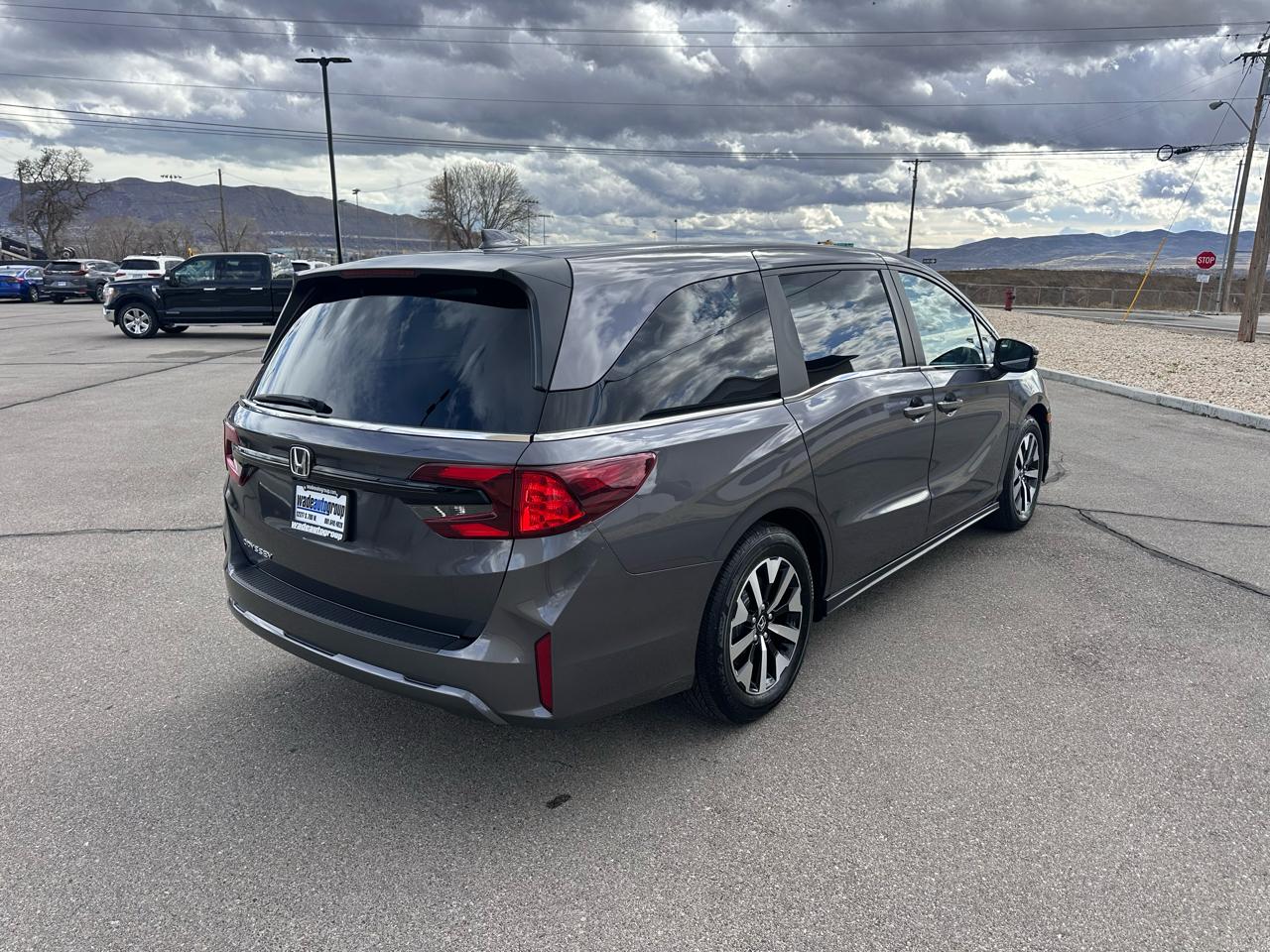 Honda Odyssey EX-L Auto 2025