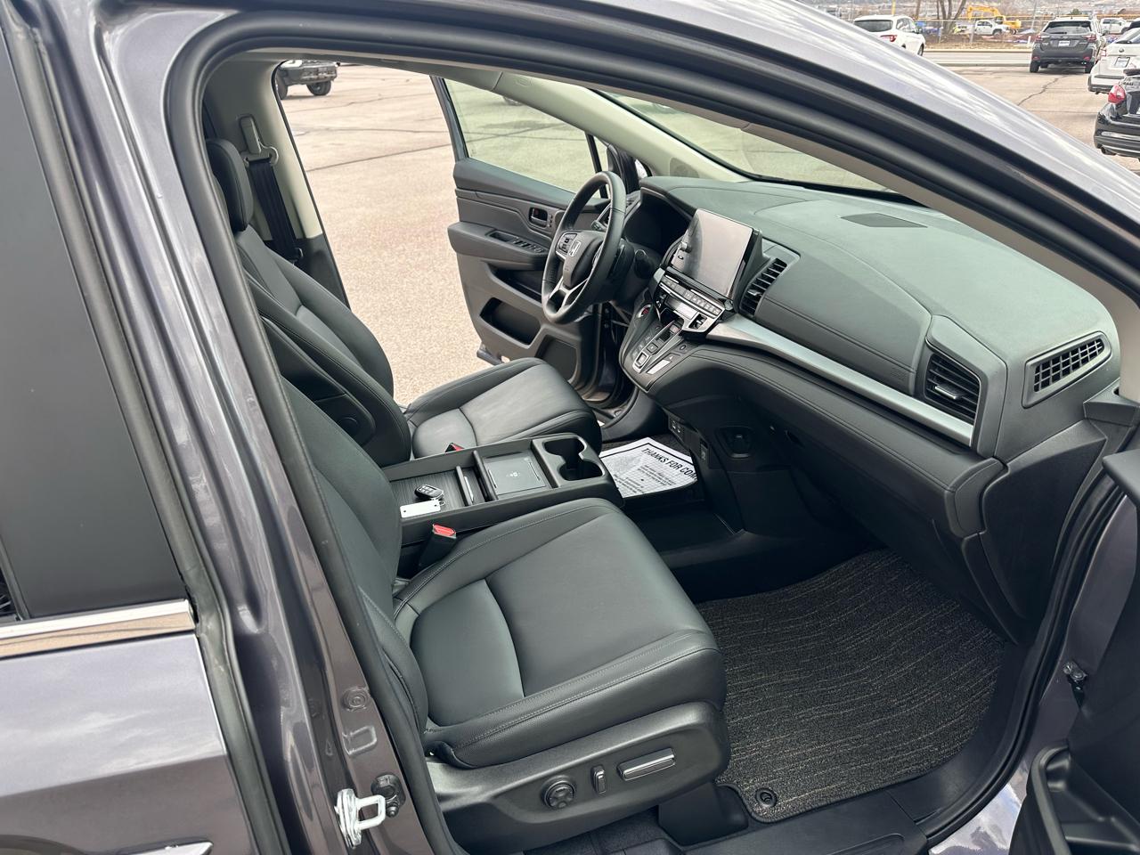 Honda Odyssey EX-L Auto 2025