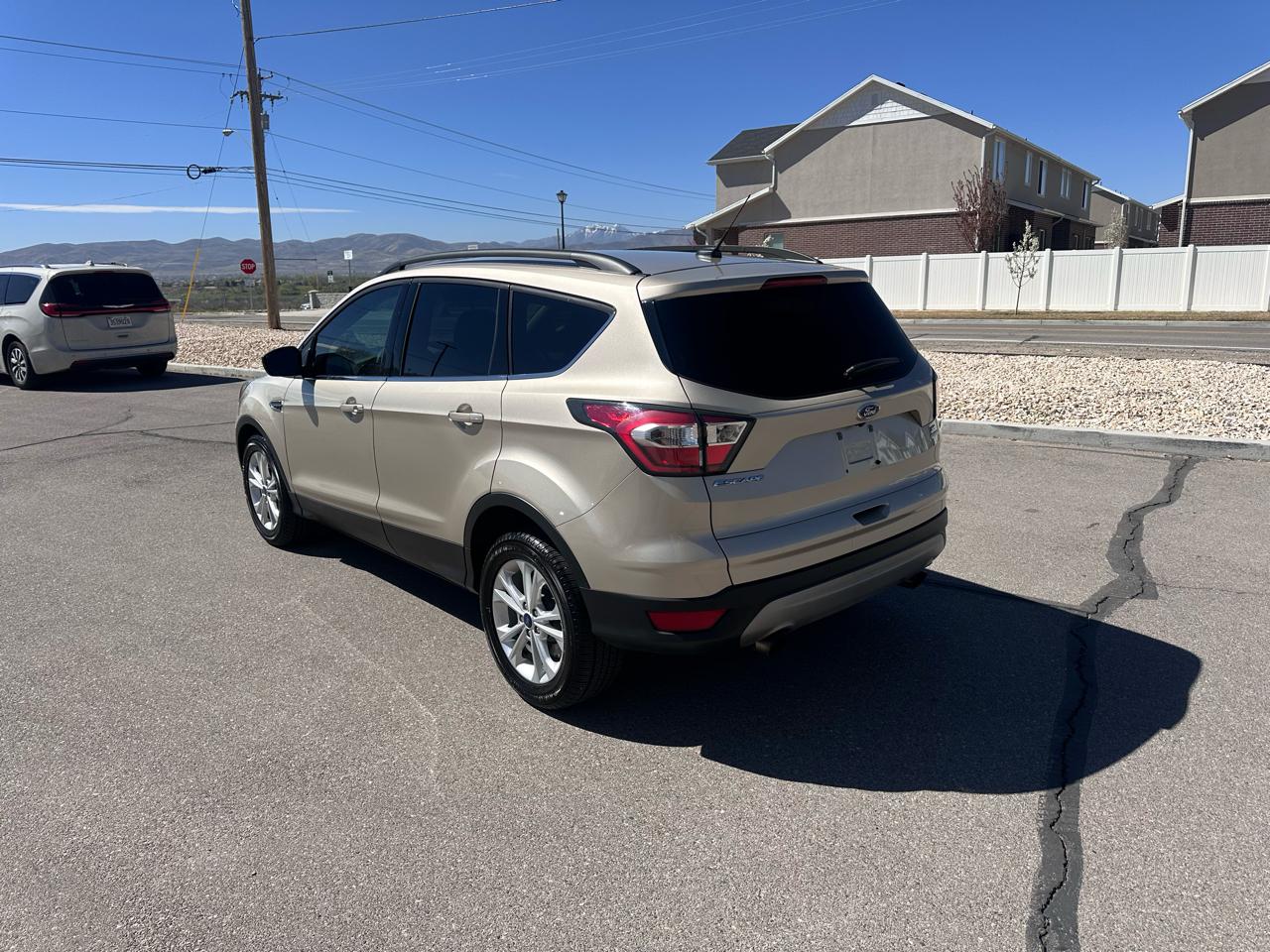 Ford Escape SE FWD 2017