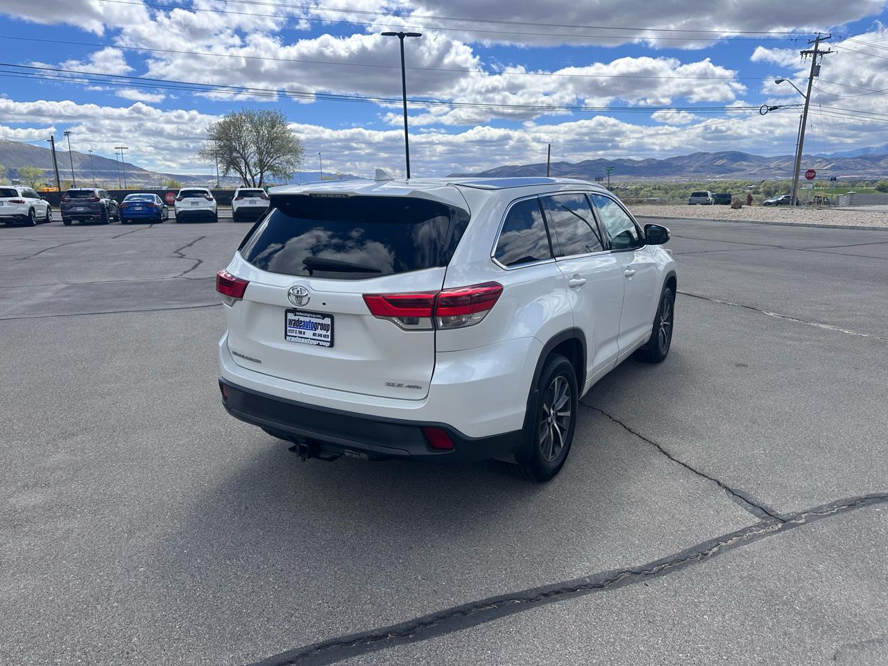 Toyota Highlander XLE V6 AWD (Natl) 2018