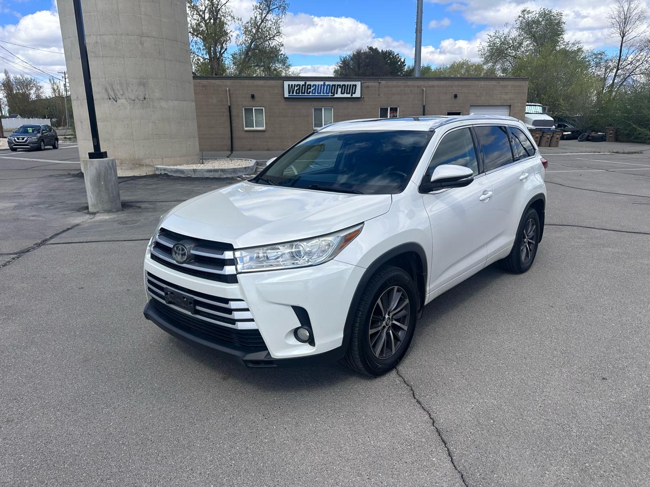Toyota Highlander XLE V6 AWD (Natl) 2018