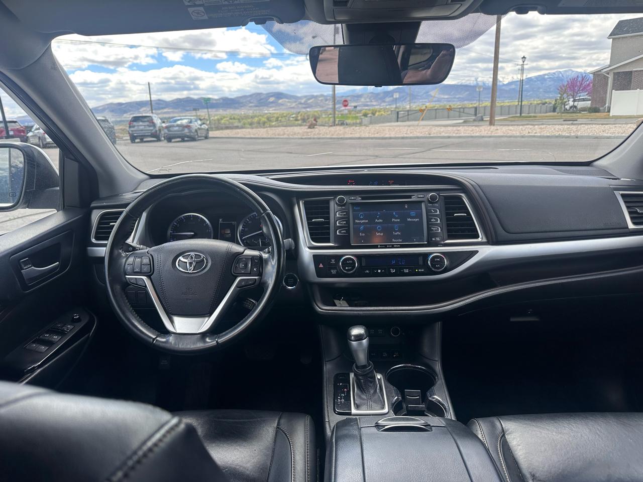 Toyota Highlander XLE V6 AWD (Natl) 2018