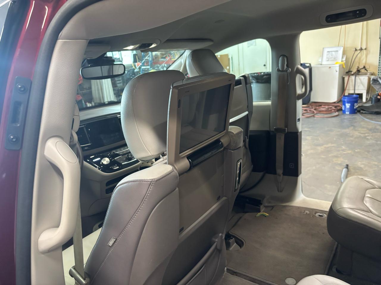 Chrysler Pacifica Touring-L Plus FWD 2017